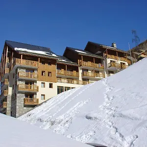 Madame Vacances - Les Valmonts Hotel