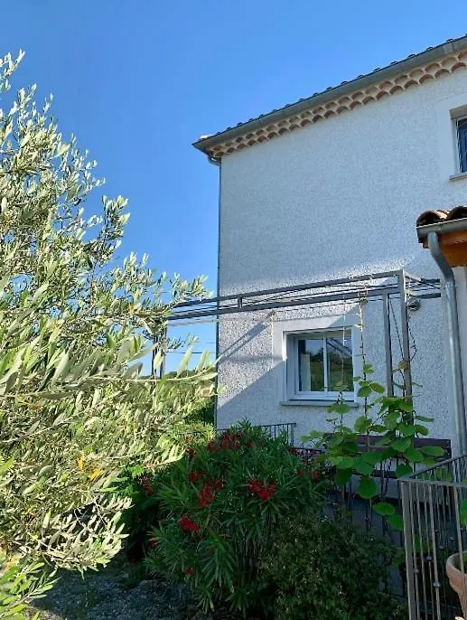 Charmante Chambre Dans Une Maison De Campagne Saint-Étienne-de-Fontbellon 0*,  Frankrike